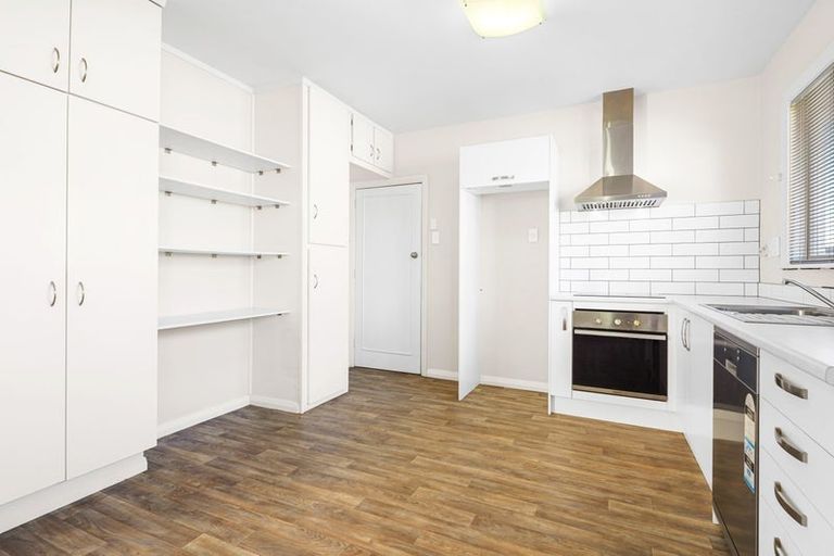 Photo of property in 1/64 Ottawa Road, Wainoni, Christchurch, 8061