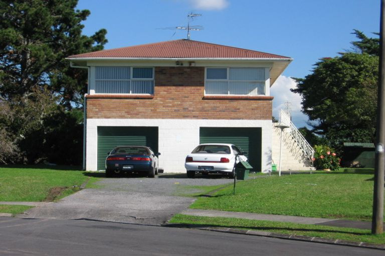 Photo of property in 9 Raewyn Place, Pakuranga, Auckland, 2010