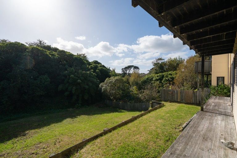 Photo of property in 2/4 Puaha Street, Takapuwahia, Porirua, 5022