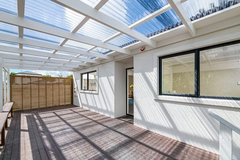 Photo of property in 11a Oregon Avenue, Avondale, Auckland, 1026