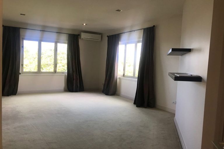 Photo of property in 202 Kohimarama Road, Kohimarama, Auckland, 1071