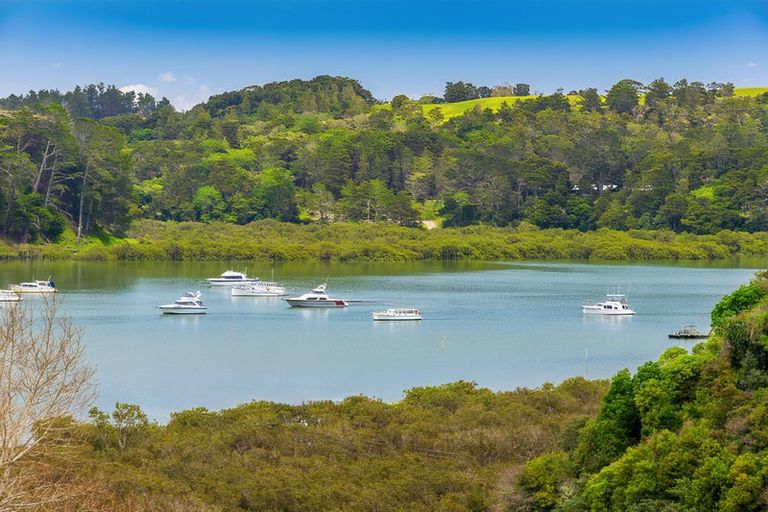 Photo of property in 1121 Whakapirau Road, Whakapirau, 0583