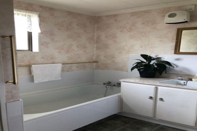 Photo of property in 109 Windsor Street, Windsor, Invercargill, 9810