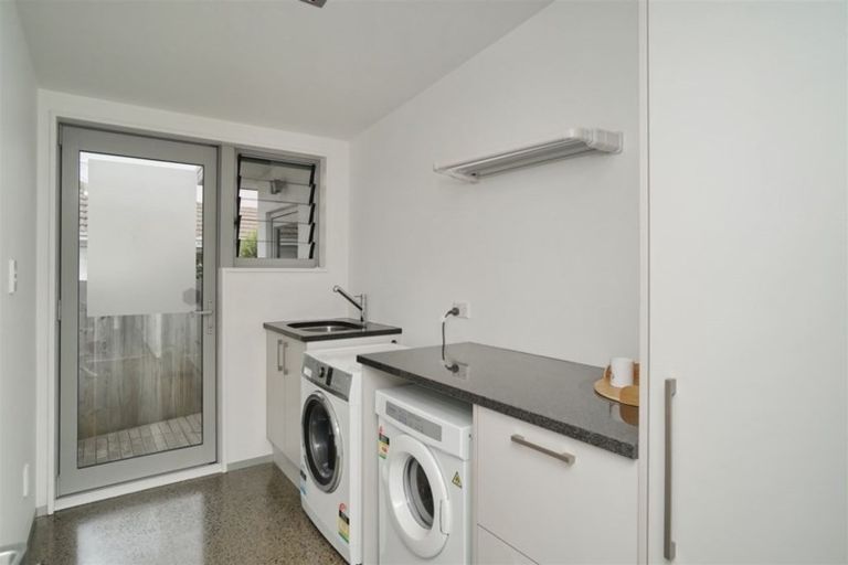 Photo of property in 66 Celia Street, Redcliffs, Christchurch, 8081