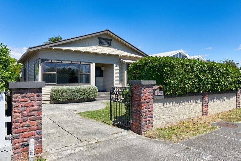 Photo of property in 180 Vigor Brown Street, Napier South, Napier, 4110