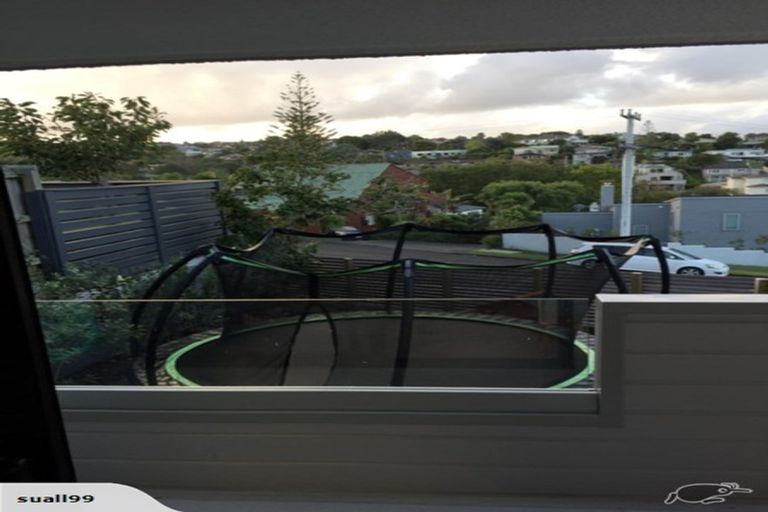 Photo of property in 1/34 Penzance Road, Mairangi Bay, Auckland, 0630