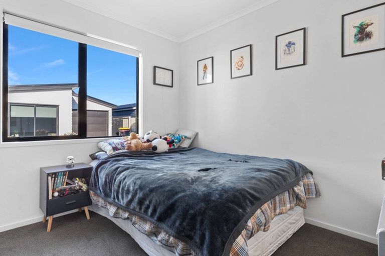 Photo of property in 57 Crown Street, Papamoa, 3118