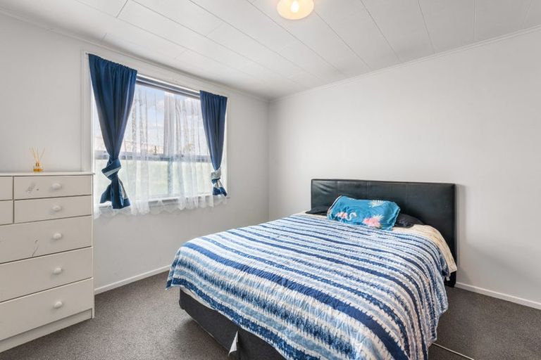 Photo of property in 48 Friesian Drive, Mangere, Auckland, 2022