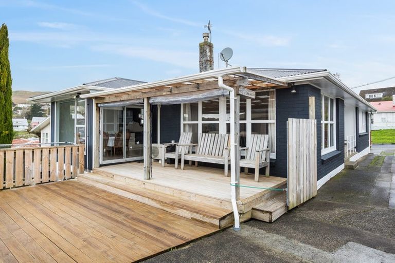 Photo of property in 91 Astrolabe Street, Cannons Creek, Porirua, 5024