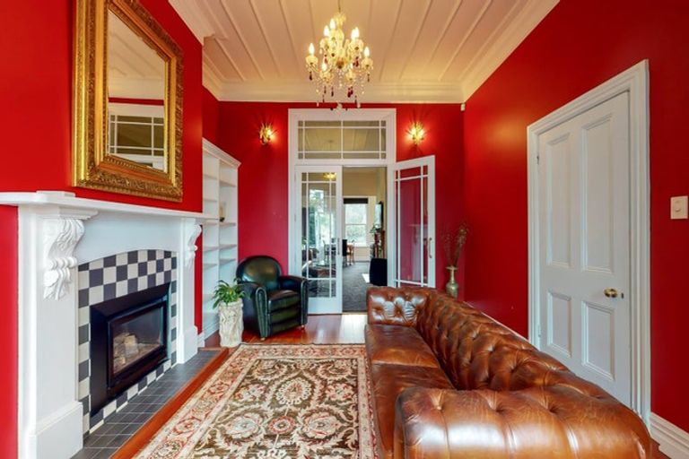 Photo of property in 16 Hall Street, Newtown, Wellington, 6021