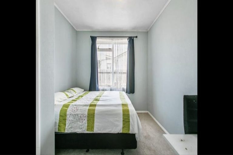 Photo of property in 70 Mcannalley Street, Manurewa East, Auckland, 2102