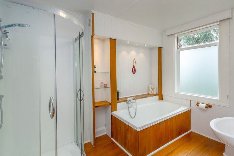 Photo of property in 39 Main Street, Greytown, 5712