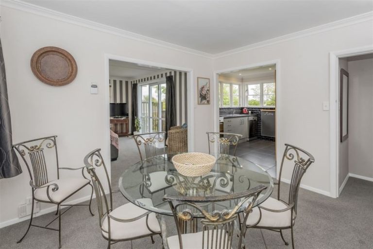 Photo of property in 169 Weraroa Road, Levin, 5510