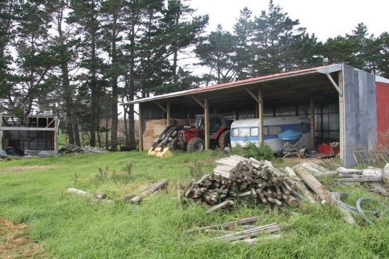 Photo of property in 2 Harrys Lane, Pukenui, 0484