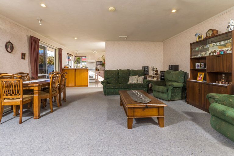 Photo of property in 24 Coleridge Place, Stoke, Nelson, 7011