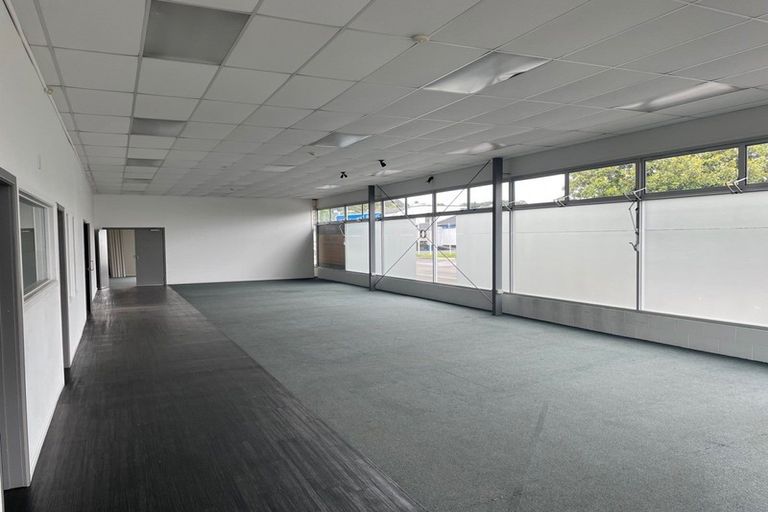 Photo of property in 37 Hobson Street, New Plymouth, 4312