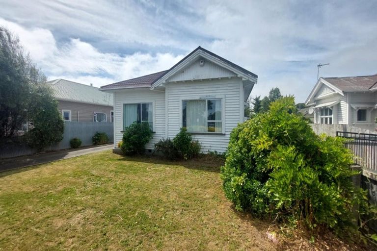 Photo of property in 106 Hills Road, Edgeware, Christchurch, 8013