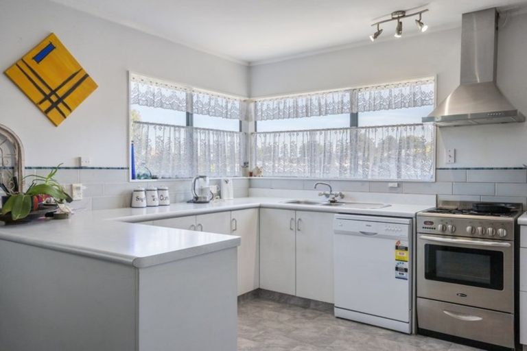 Photo of property in 22 Kiddle Drive, Hilltop, Taupo, 3330