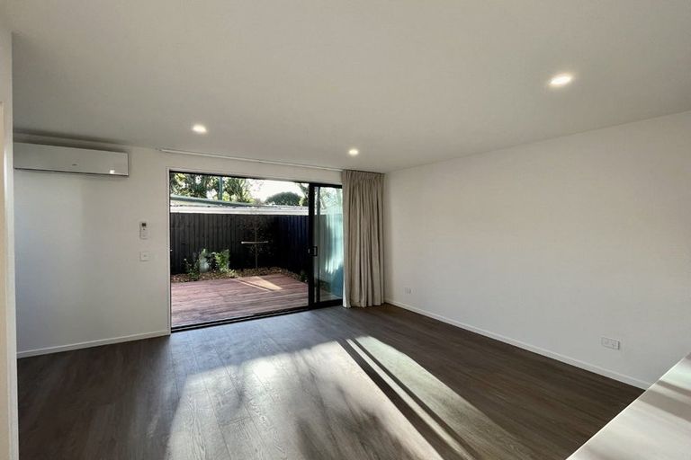 Photo of property in 8/95 Linwood Avenue, Linwood, Christchurch, 8011