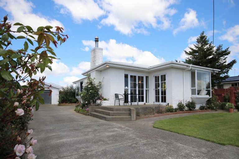 Photo of property in 137 Bay Road, Grasmere, Invercargill, 9810