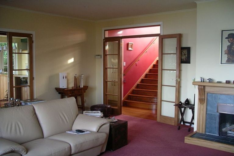 Photo of property in 114 Homebush Road, Khandallah, Wellington, 6035