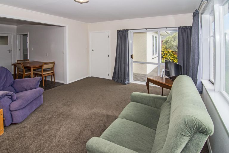 Photo of property in 32 Kitchener Street, Lansdowne, Masterton, 5810