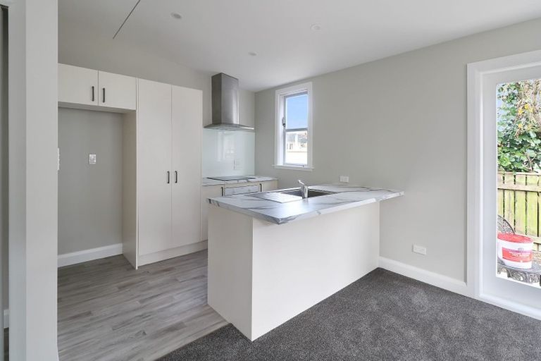 Photo of property in 4/4a Te Mome Road, Alicetown, Lower Hutt, 5010