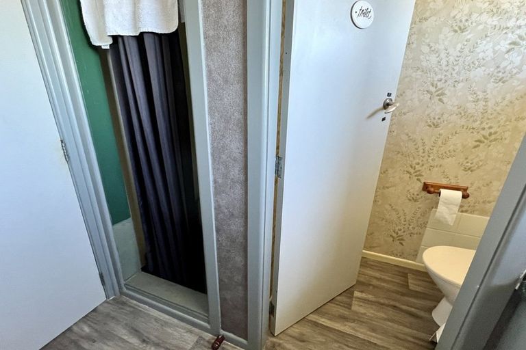 Photo of property in 25 Milford Street, Heidelberg, Invercargill, 9812