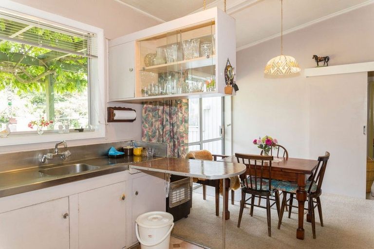 Photo of property in 47 Thyra Street, Dannevirke, 4930