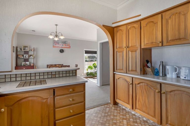 Photo of property in 25 Quinn Road, Levin, 5510