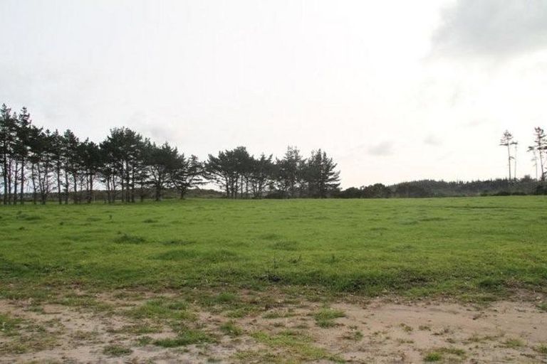 Photo of property in 2 Harrys Lane, Pukenui, 0484