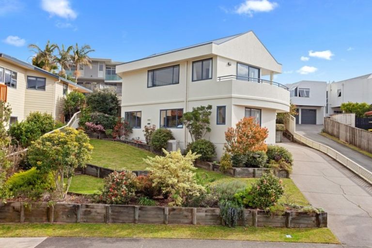 Photo of property in 18 Claydon Place, Ohope, 3121