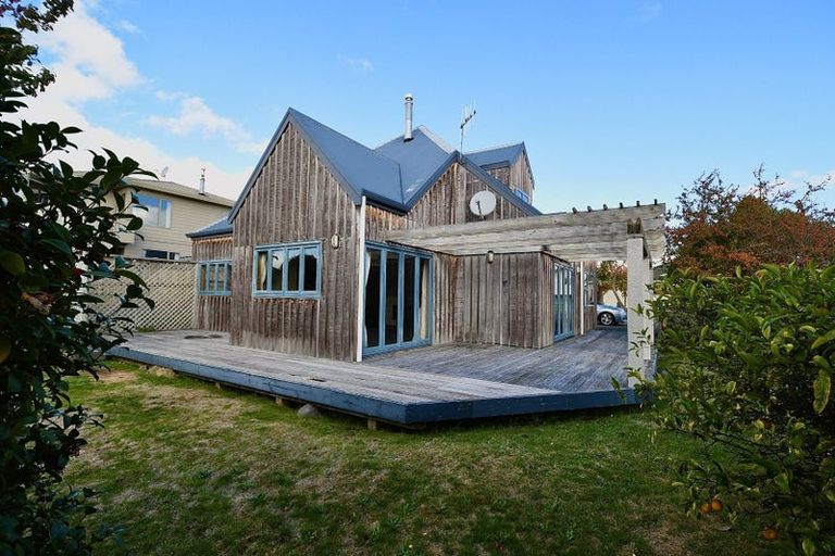 Photo of property in 25 Logan Avenue, Wharewaka, Taupo, 3330