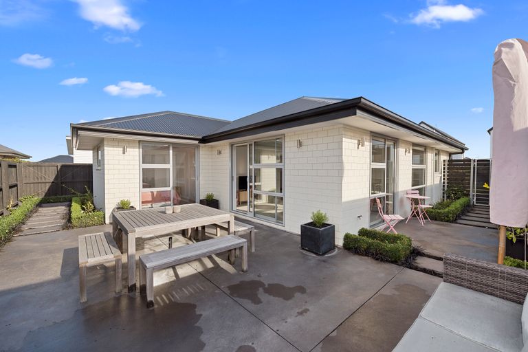 Photo of property in 7 Durell Lane, Halswell, Christchurch, 8025