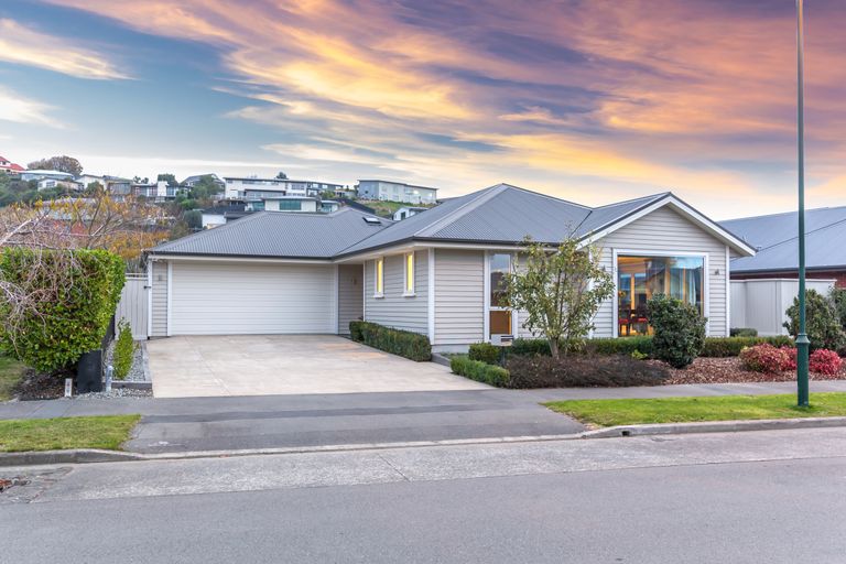 Photo of property in 12 Holbrook Way, Westmorland, Christchurch, 8025