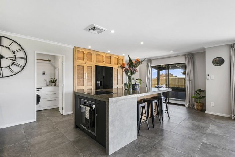 Photo of property in 33 Hallmark Rise, Bethlehem, Tauranga, 3110