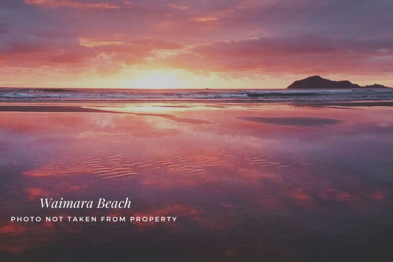 Photo of property in 15 Gillies Crescent, Waimarama, Havelock North, 4294