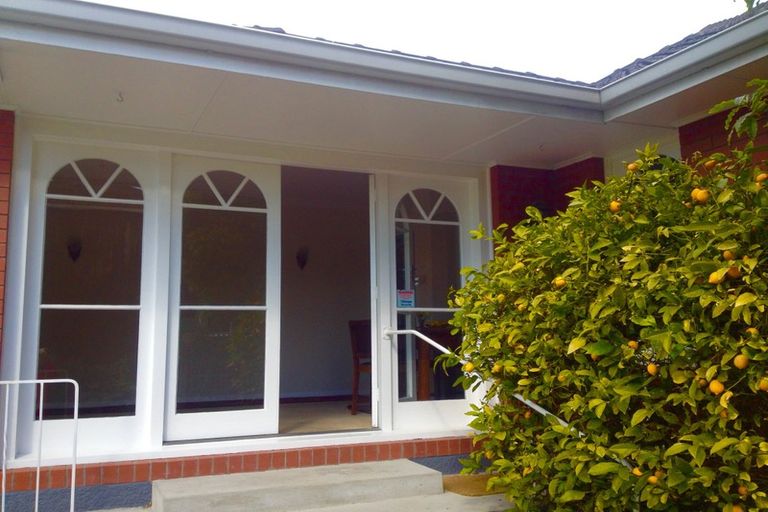 Photo of property in 165 Memorial Avenue, Burnside, Christchurch, 8053