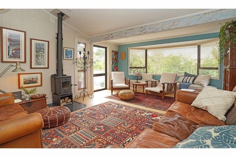 Photo of property in 82 Rangitane Loop Road, Kerikeri, 0294