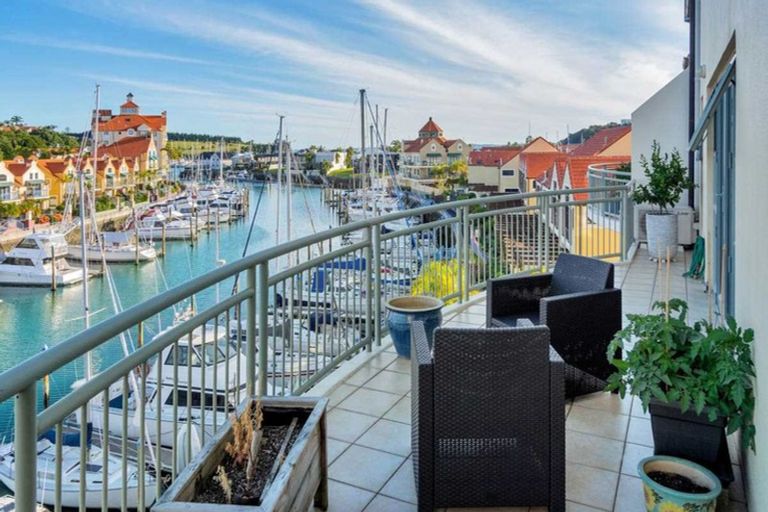 Photo of property in 85 Waterside Crescent, Gulf Harbour, Whangaparaoa, 0930