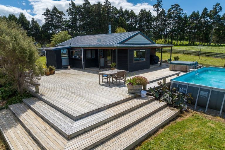Photo of property in 51 Hinewa Road, Otumoetai, Tauranga, 3110