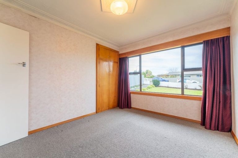 Photo of property in 10 Avenue Road, West End, Timaru, 7910