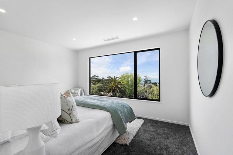 Photo of property in 12d Rewi Street, Torbay, Auckland, 0630