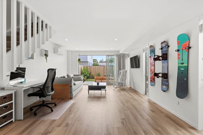 Photo of property in 1/189 England Street, Linwood, Christchurch, 8011