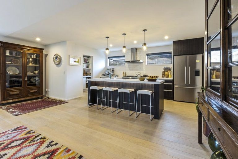 Photo of property in 4 Ward Street, Jacks Point, Queenstown, 9371