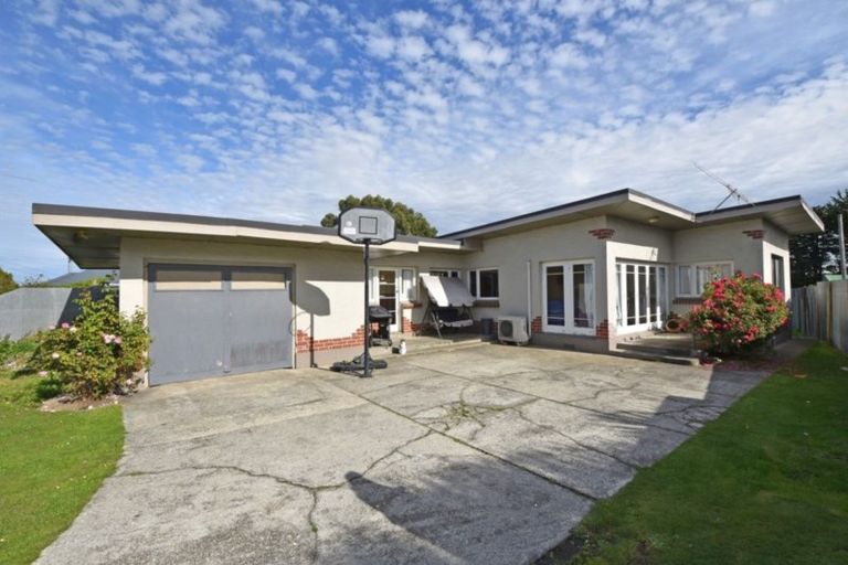 Photo of property in 49 Brown Street, Strathern, Invercargill, 9812