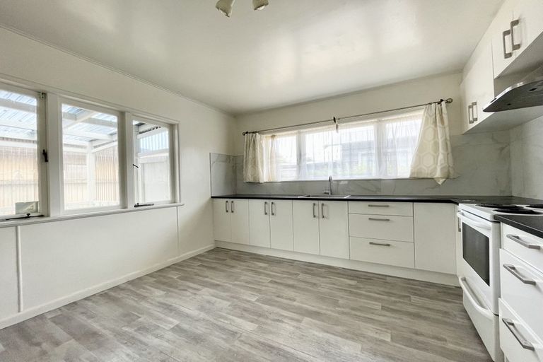 Photo of property in 37a Cleek Road, Mangere East, Auckland, 2024