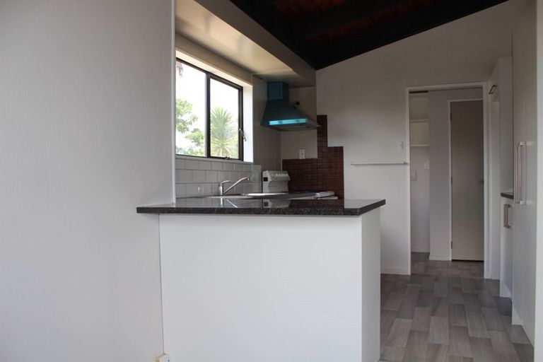 Photo of property in 11 Kaanapali Place, Wattle Downs, Auckland, 2103