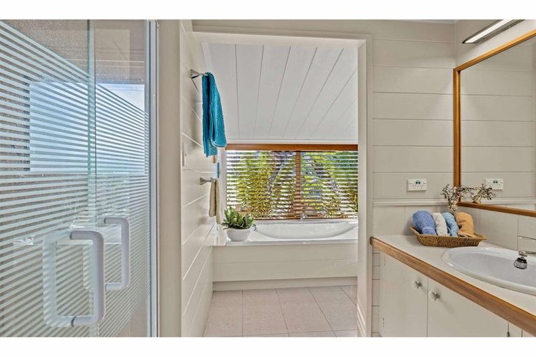 Photo of property in 49 Kendall Road, Kerikeri, 0230