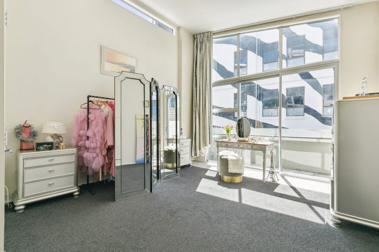 Photo of property in Hb Apartments, 2/3 Holland Street, Te Aro, Wellington, 6011